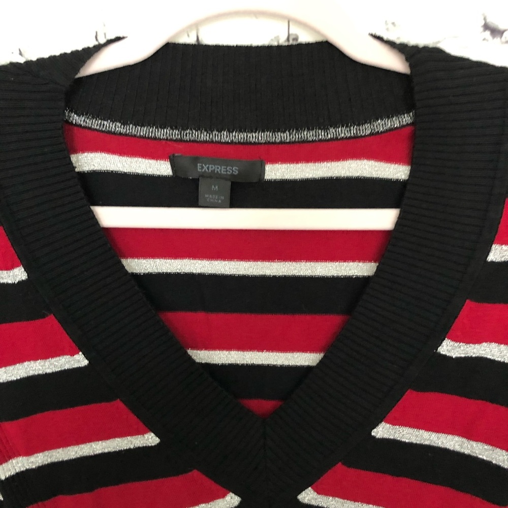 Express Sweater - Picture 2 of 4